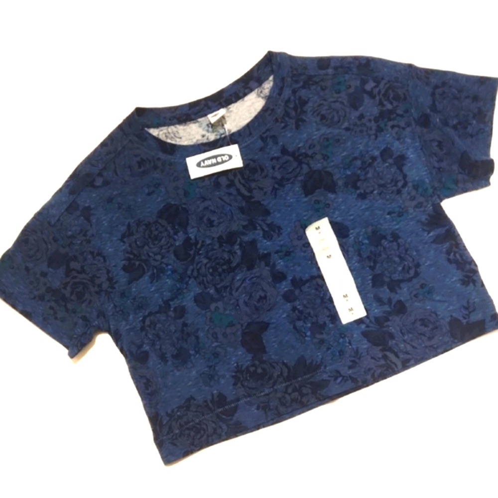Old Navy Cropped Tee